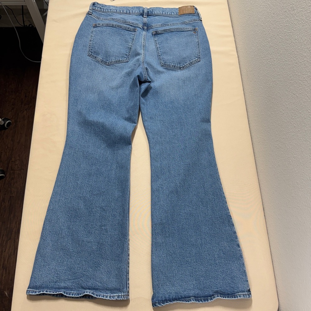 Madewell The Perfect Vintage Flare Jean Blue High Rise Denim Size 32 Casual Boho - Picture 2 of 12